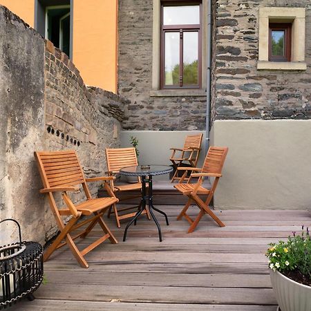 Alte Stadtvilla Am Weinberg 2 ทราเบิน-ทราร์บาค ภายนอก รูปภาพ