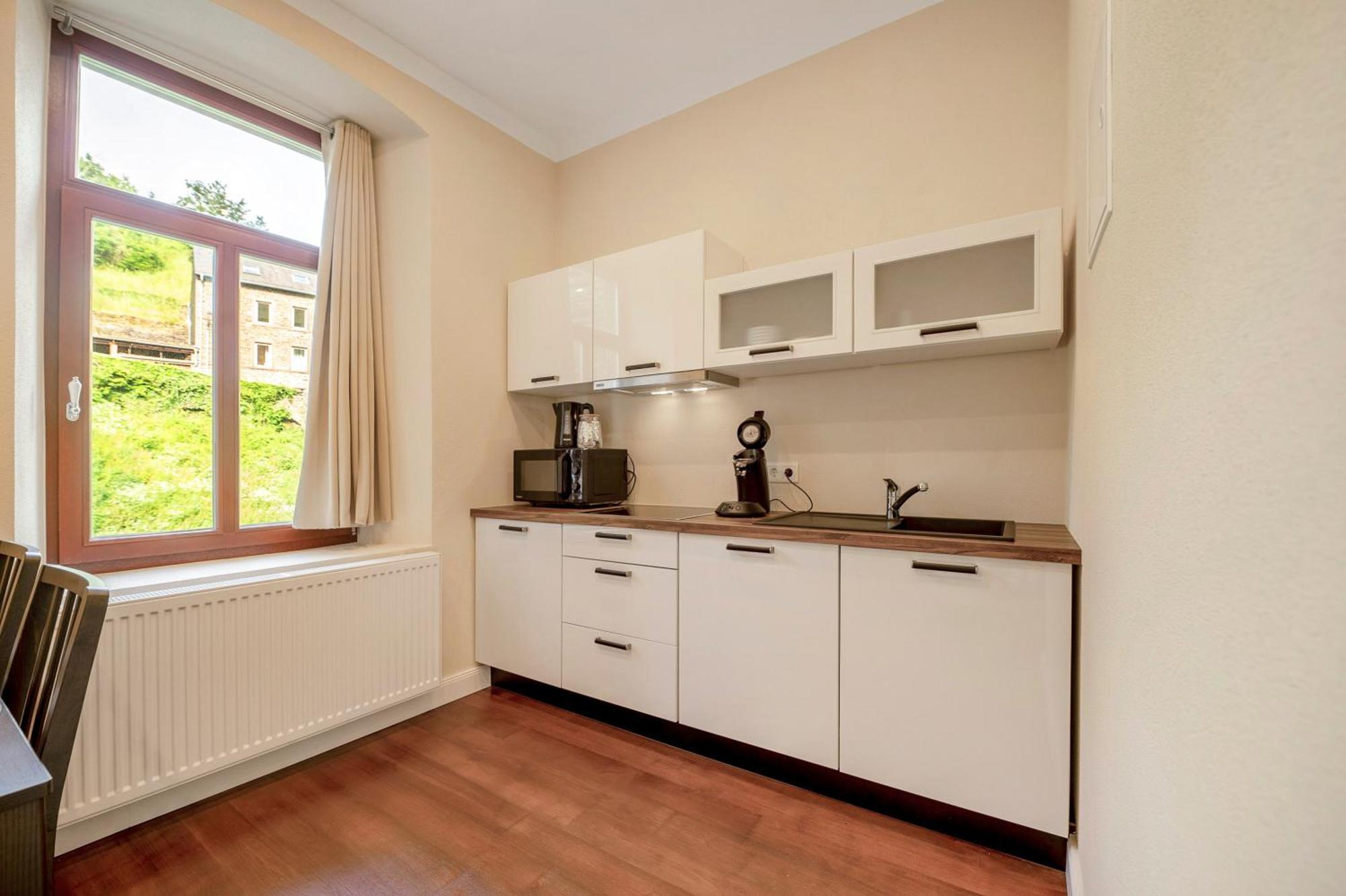 Alte Stadtvilla Am Weinberg 2 ทราเบิน-ทราร์บาค ภายนอก รูปภาพ